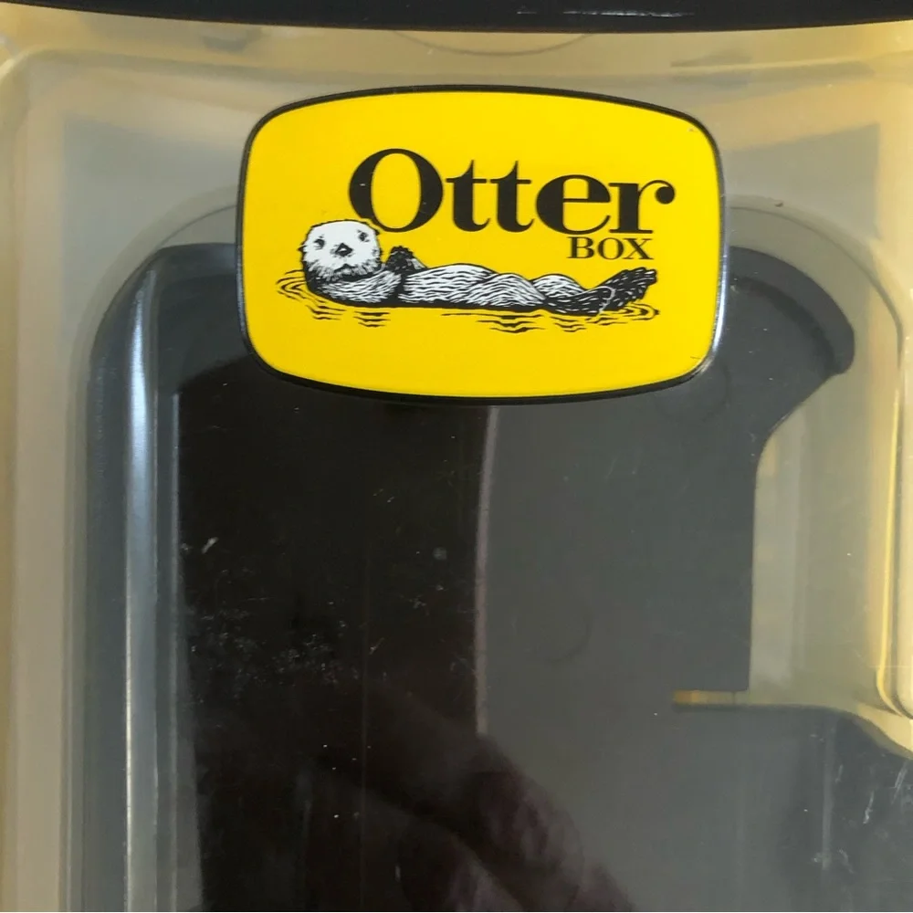 Make offer! OtterBox Defender Series Belt Clip/Holster iPhone 4 & 4S